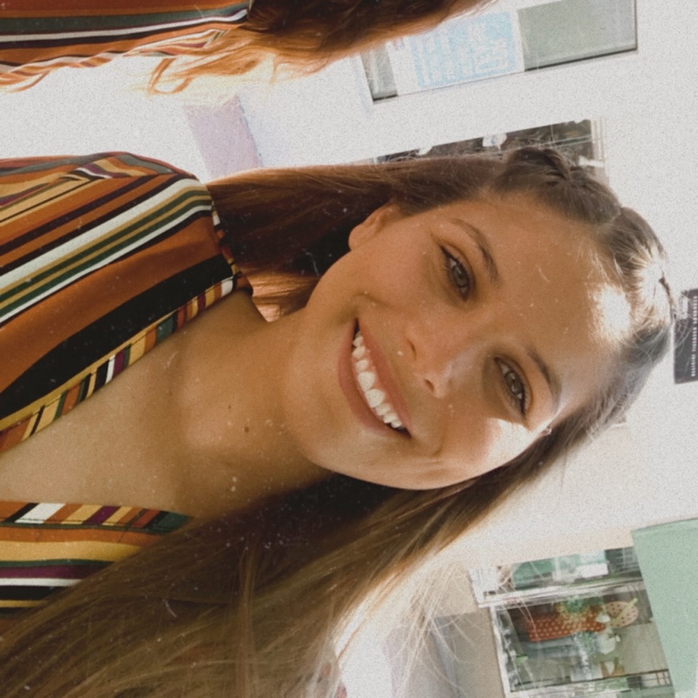 Meet your Posher, Alyssa